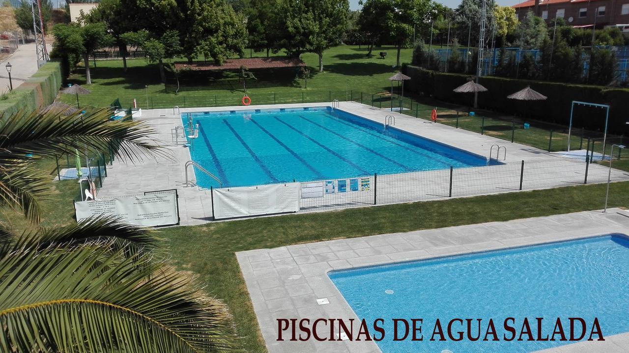 Hostal La Aldaba Hotel Montearagon Buitenkant foto